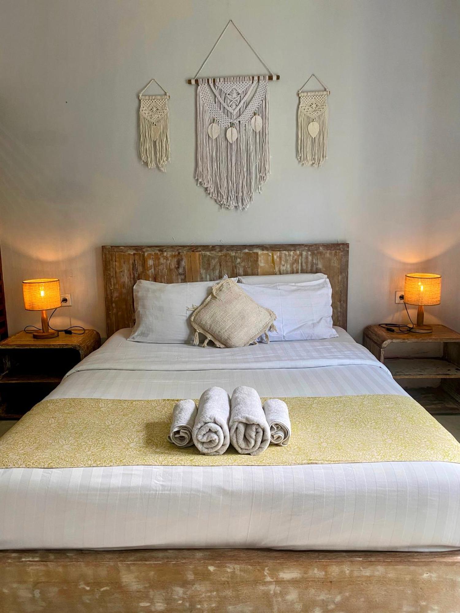 Gatsby Hotel Hostel Улувату Екстер'єр фото